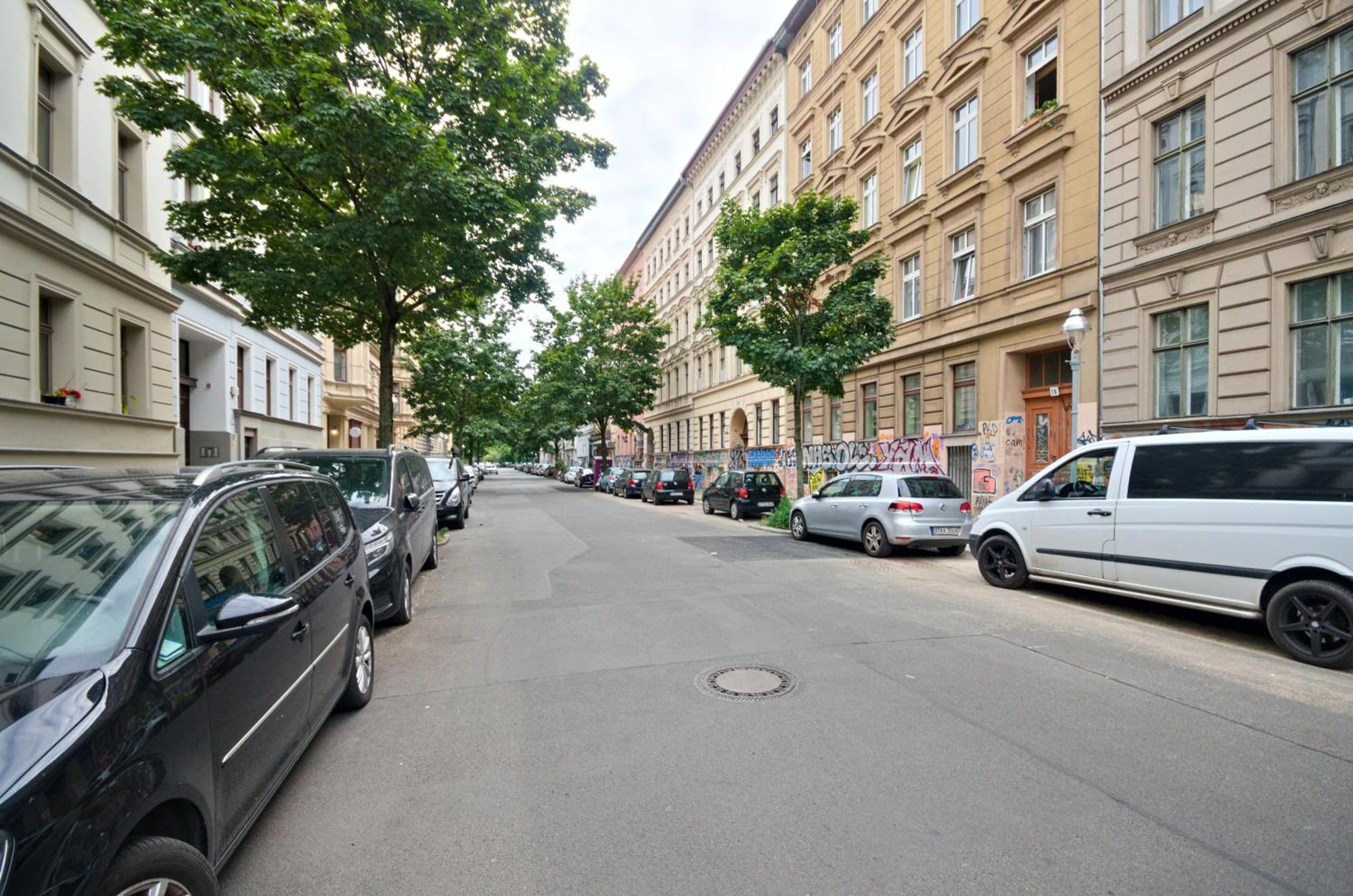 Quiet Courtyard Apartment Berlin Exterior photo